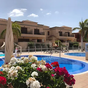 villa-del-duque-with-private-pool.tenerifehoteles.net/